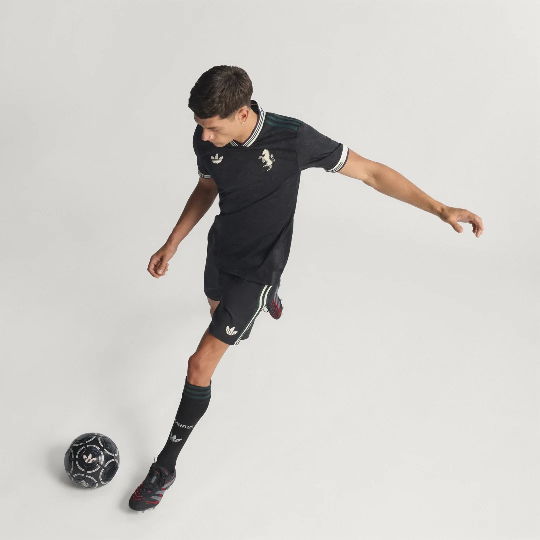 Thumbnail 3 de Camiseta tercera equipación Juventus 25/26 Oficial — Adidas