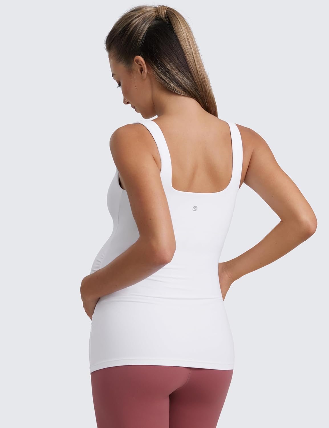 Detalle 2 de CRZ YOGA Butterluxe Donna Quadrato Collo maternità: top comodo e sostegno leggero per gravidanza e postpartum
