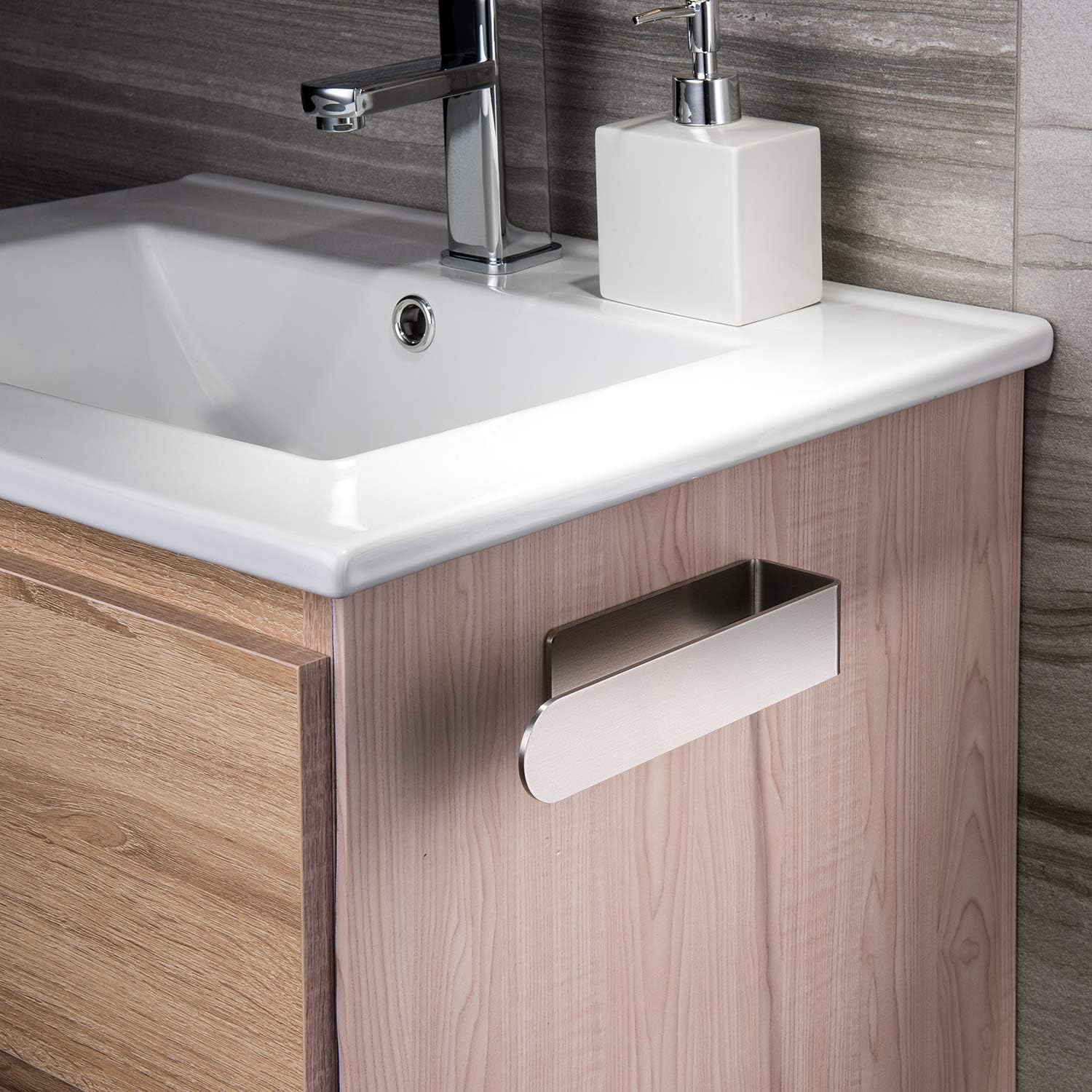 Detalle de YIGII hand towel rail 19.6 cm self adhesive