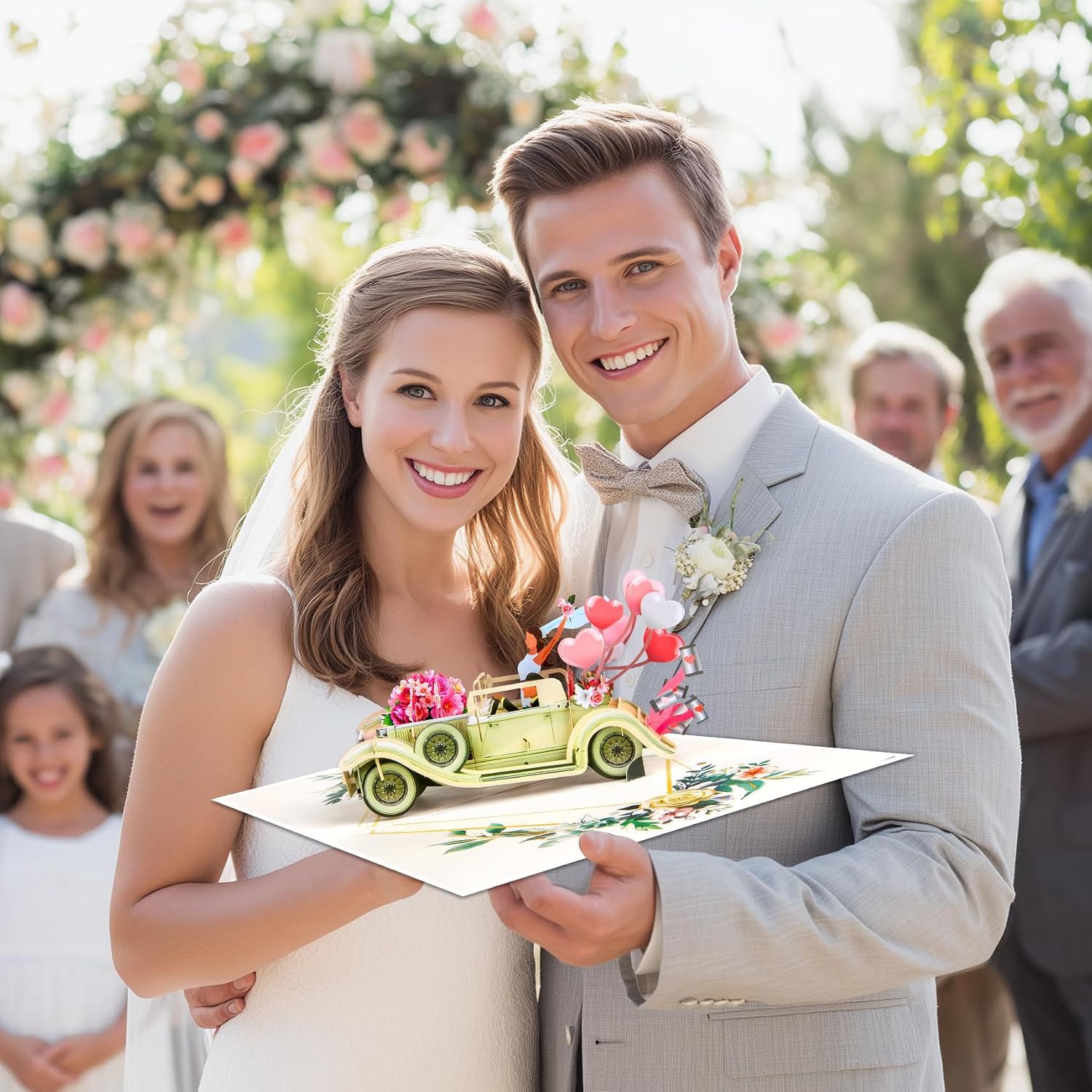 Thumbnail 6 de GREETING ART Pop Up Hochzeitskarte – 3D Hochzeitsauto, Just Married, inkl. Geldgeschenk-Gutschein