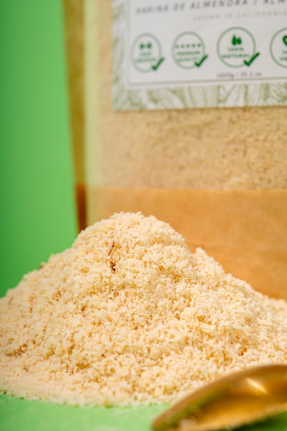 Detalle de Farine d'amande crue, moulue et épluchée – 1 kg, Keto-friendly et vegan