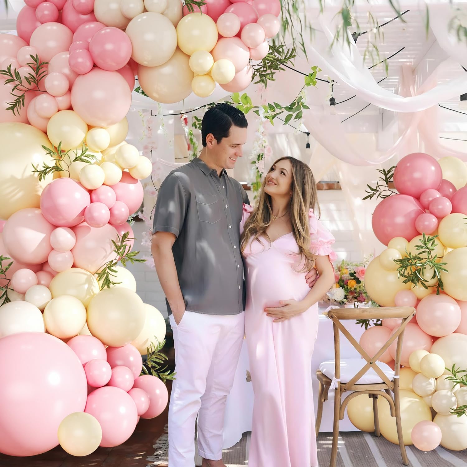Detalle de Pink and Yellow Balloon Arch Kit: 124-Piece DIY Garland for Party Decor