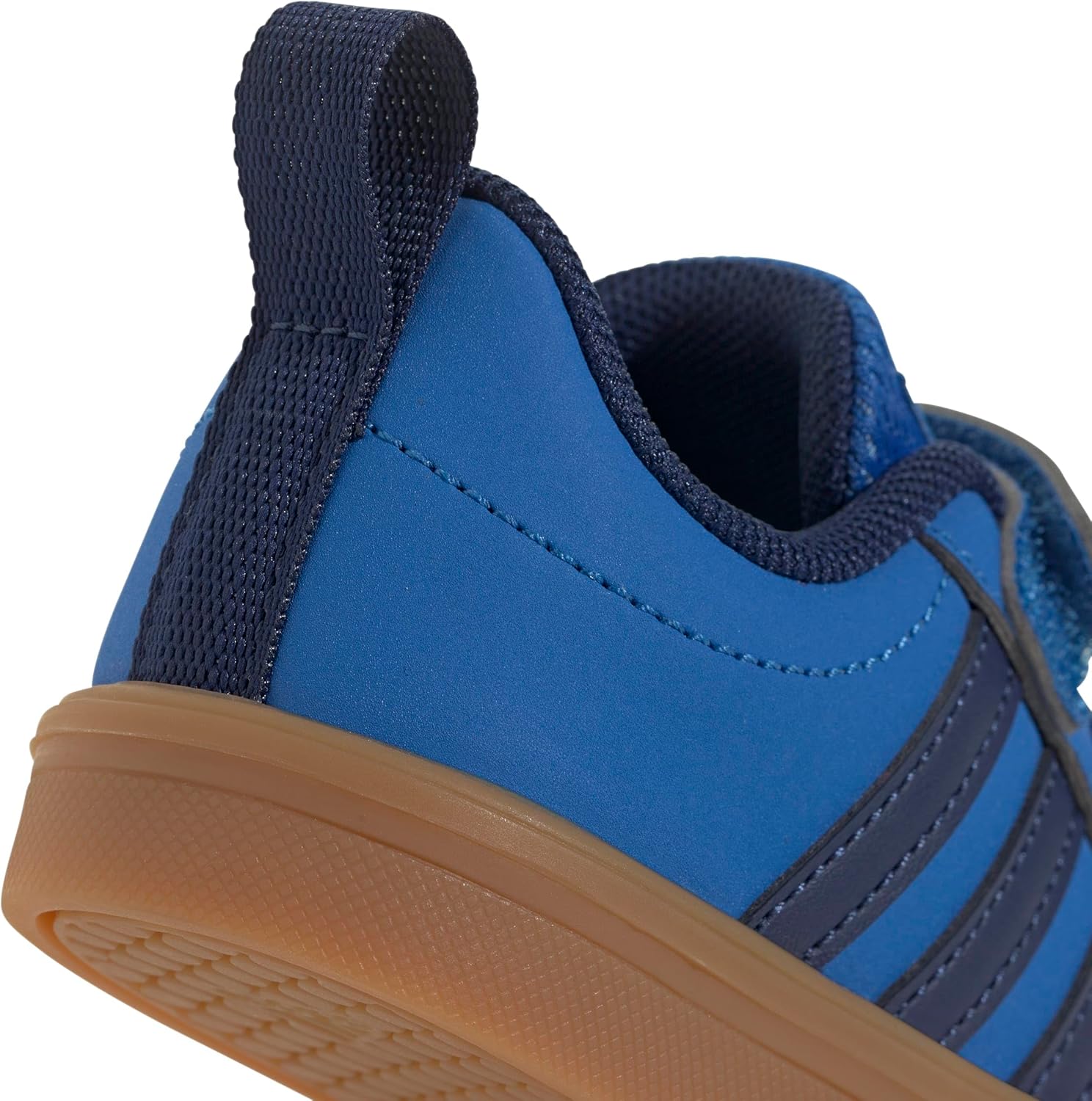 Detalle de adidas VS Pace 2.0 Kids Schuh – robuste Klettverschluss-Option mit leichtem Materialmix