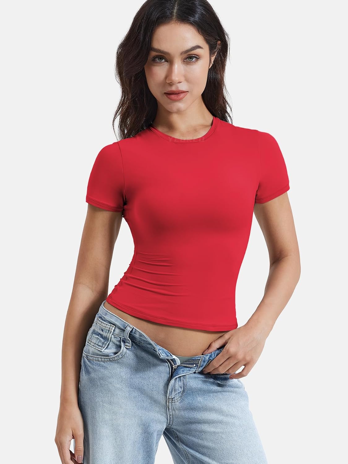 Detalle de YEOREO Ease HWH-YCA3041 Fitted Workout Top, Double-Lined Crop Tee