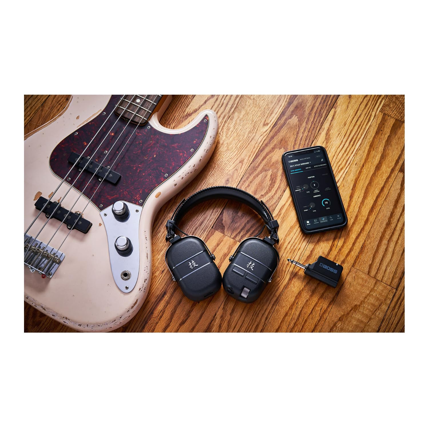 Detalle 1 de BOSS WAZA-AIR-B Wireless Over-Ear Bass System with 3D Audio and 30+ Effects