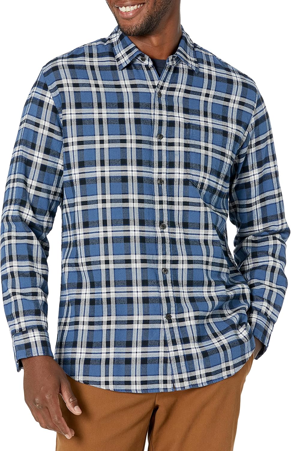 Thumbnail 6 de Amazon Essentials men’s long-sleeved flannel shirt (discontinued colours) in regular fit