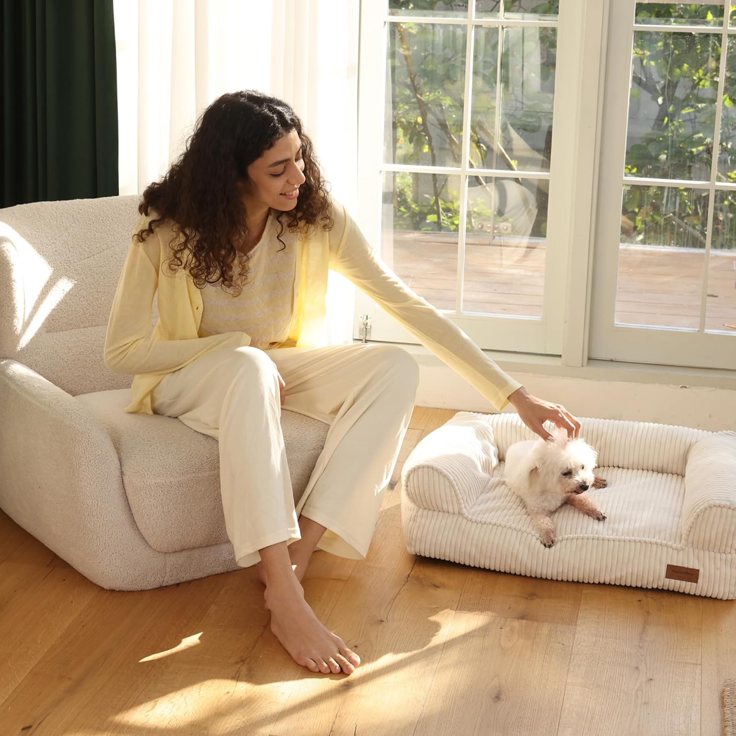 Detalle de FUKUMARU Cat Couch Bed (27 inch, Medium) — Corduroy, Cream
