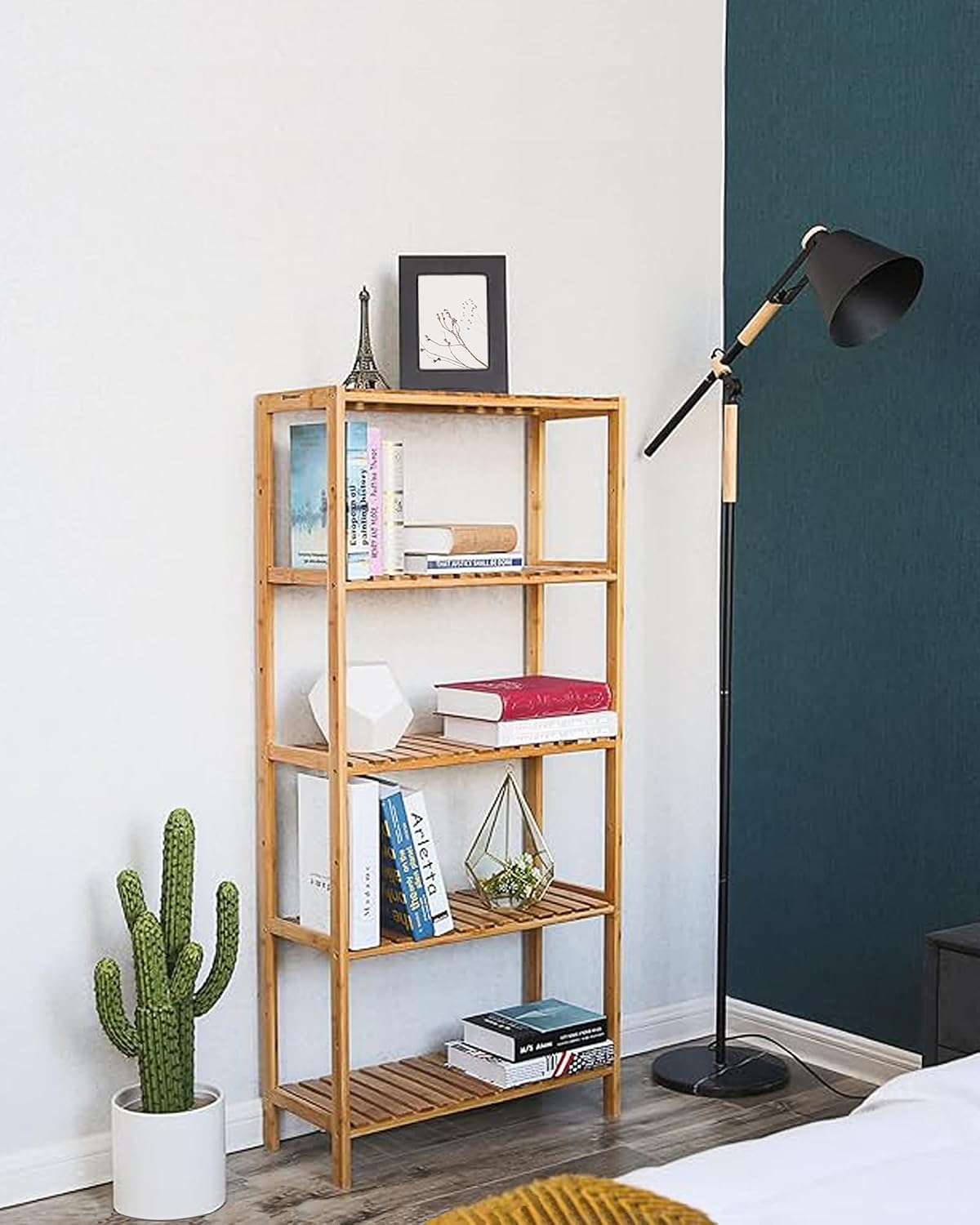 Detalle de SONGMICS BCB35Y Bamboo 5-Shelf Floor Storage Rack — Adjustable Heights in Natural Finish