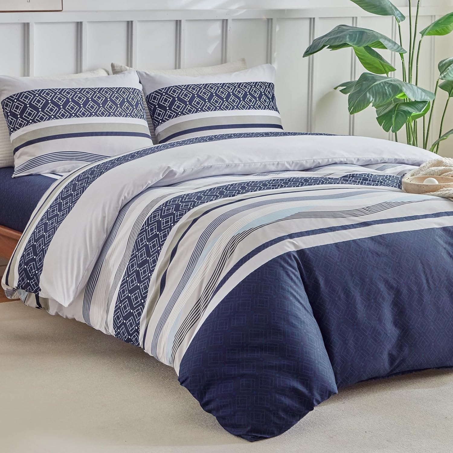 Detalle de Tokokimo Double Duvet Cover Set 4 Piece in Dark Blue Stripe with Fitted Sheet