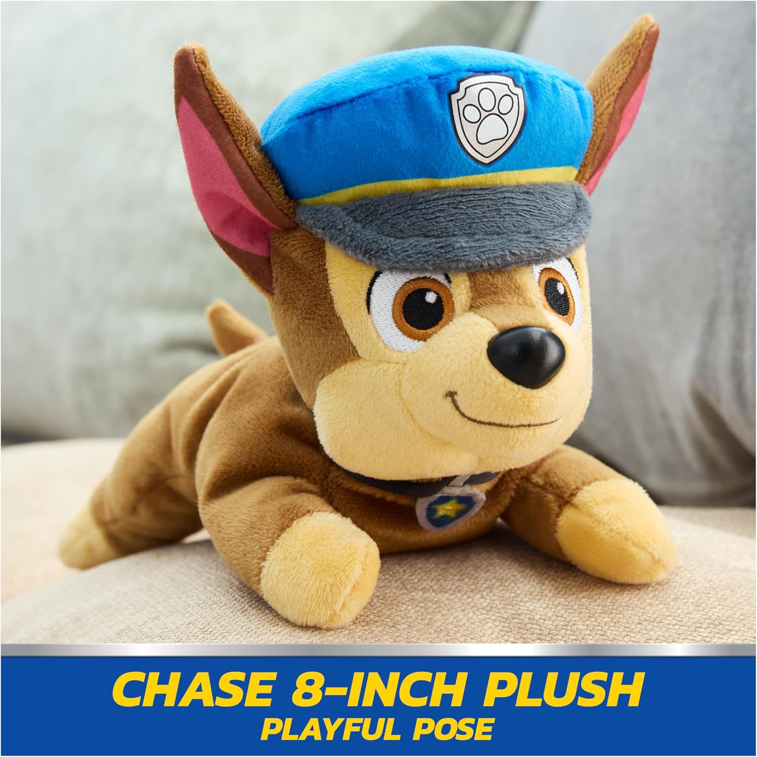 Detalle 2 de GUND Chase Plush 8" weighted sensory toy