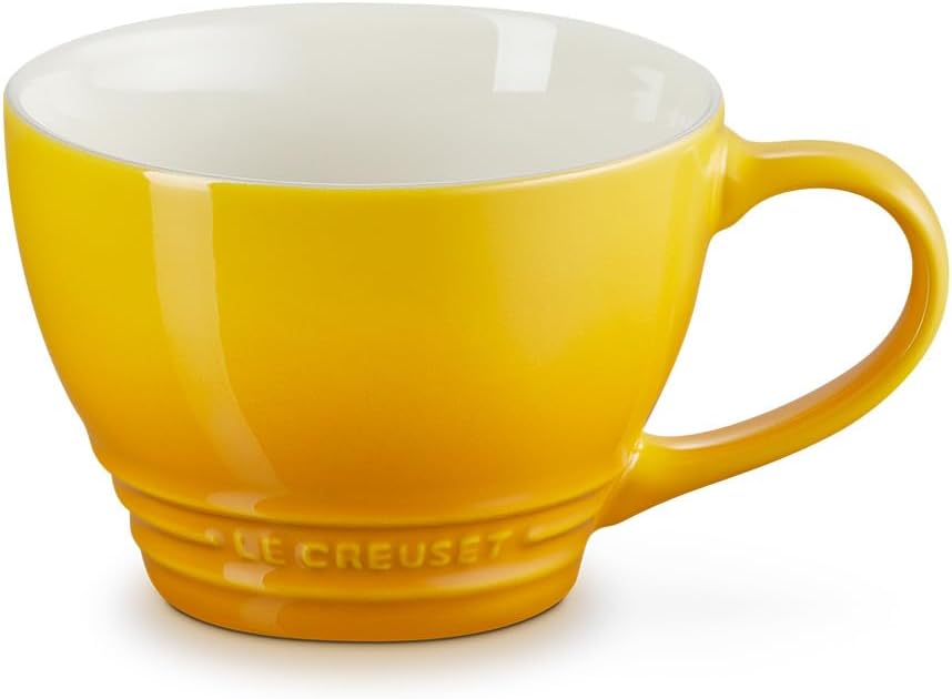 Detalle de LE CREUSET Stoneware Grand Mug, 400ml, Nectar: a sturdy everyday mug with heat retention