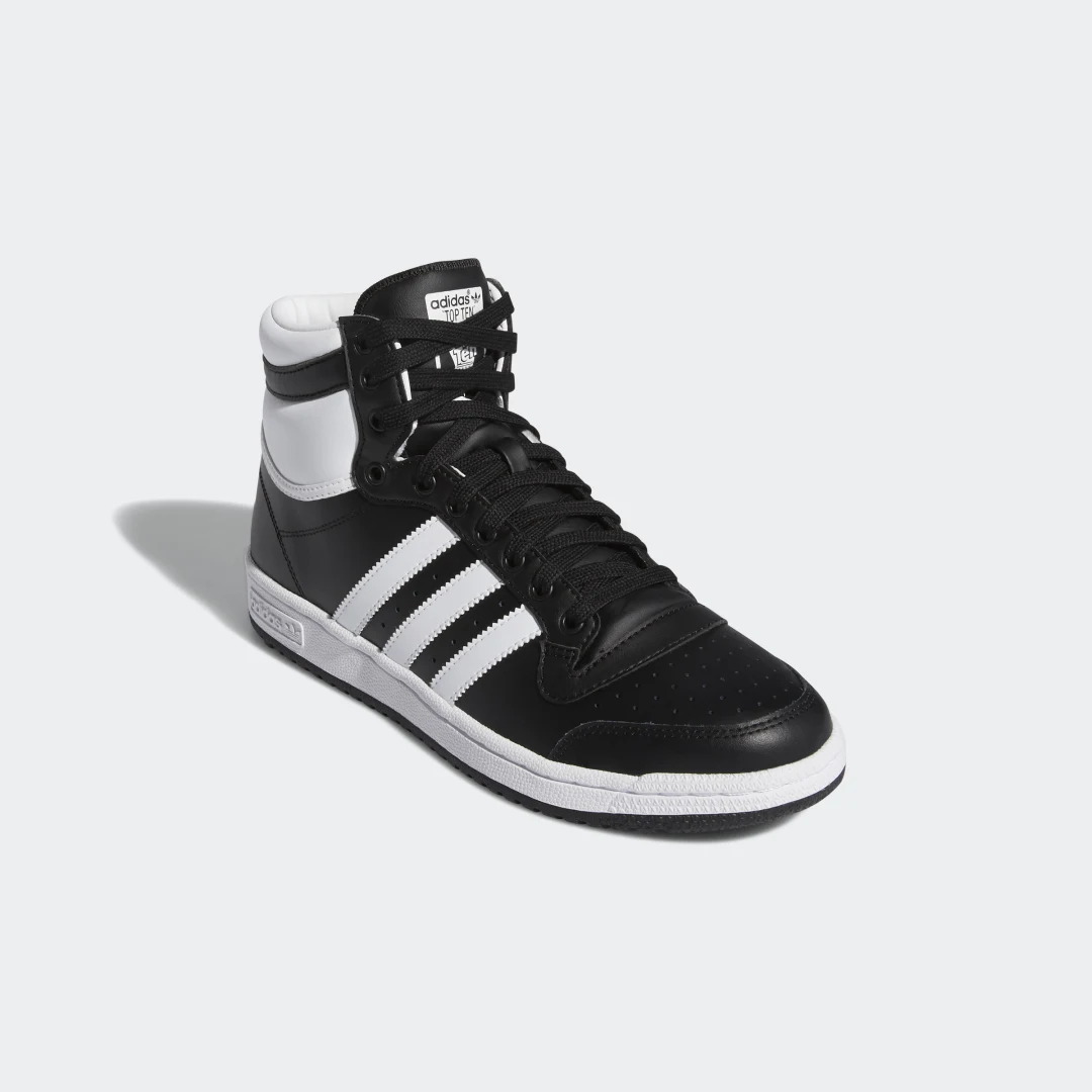 Detalle de Zapatilla Top Ten de Adidas: versatilidad y estilo urbano