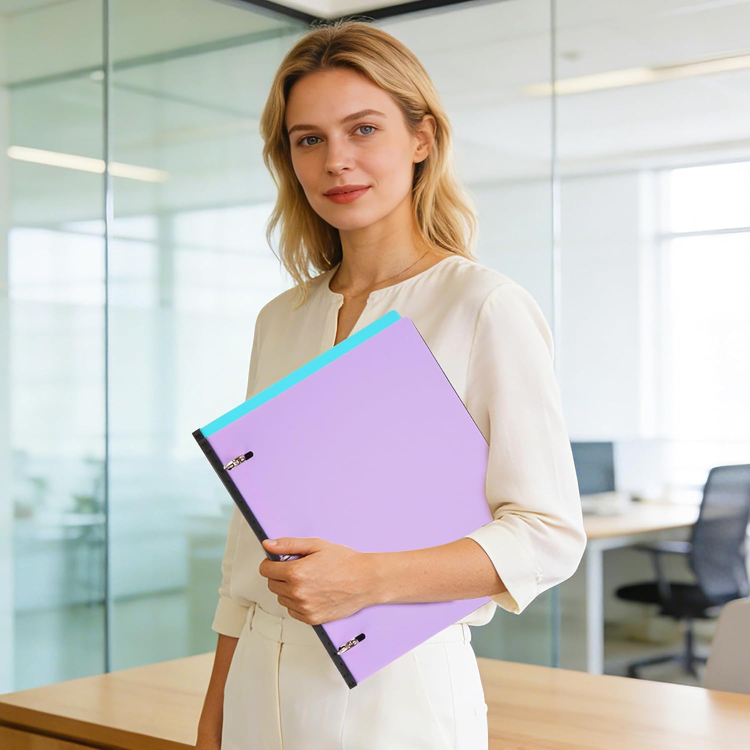 Detalle 2 de WOT I Telescoping 3-Ring Binder, 1-Inch