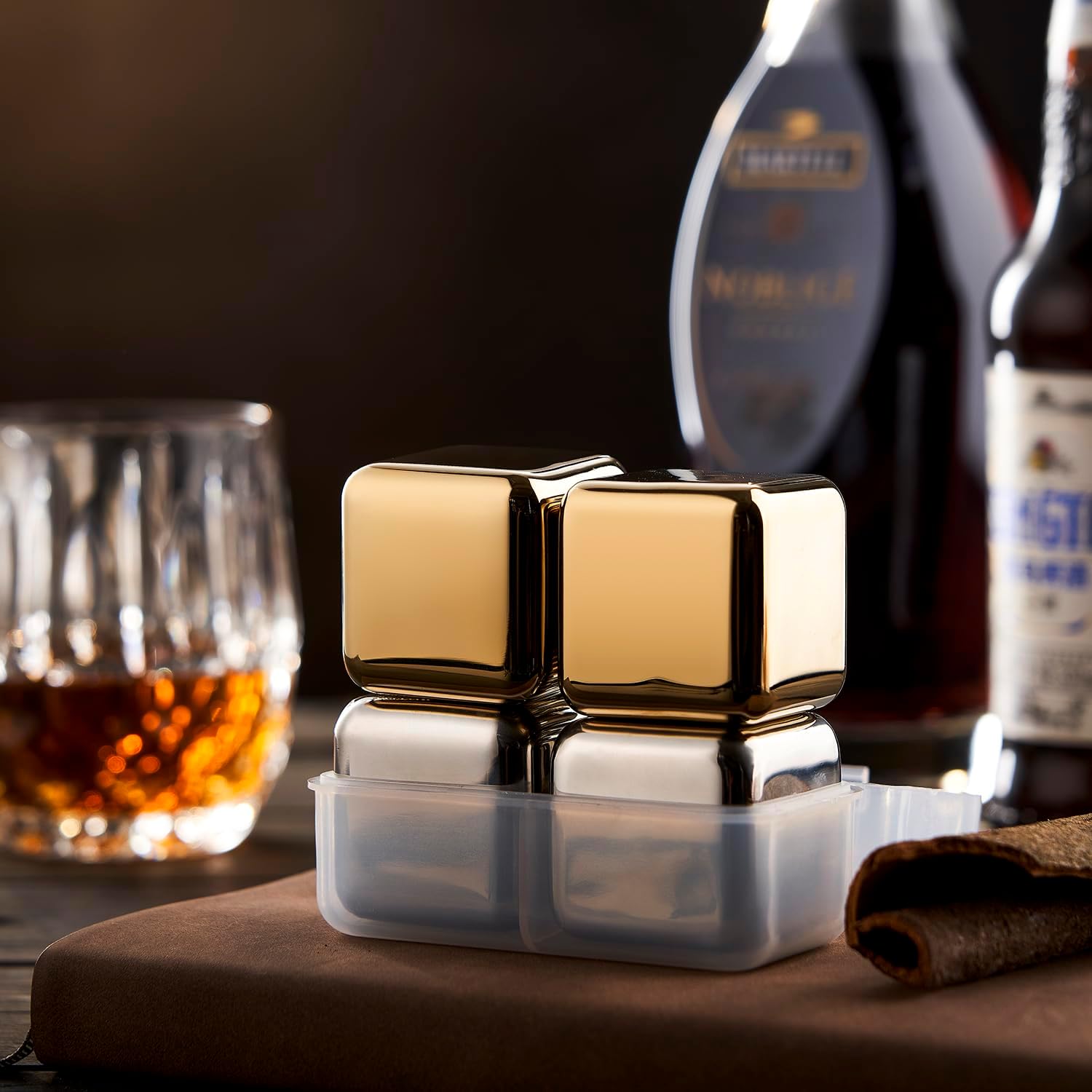 Thumbnail 6 de Whisky Steine (Edelstahl) Steine – Wiederverwendbare 4 große Eiswürfel, 64 cm³ – Golden Geschenkset