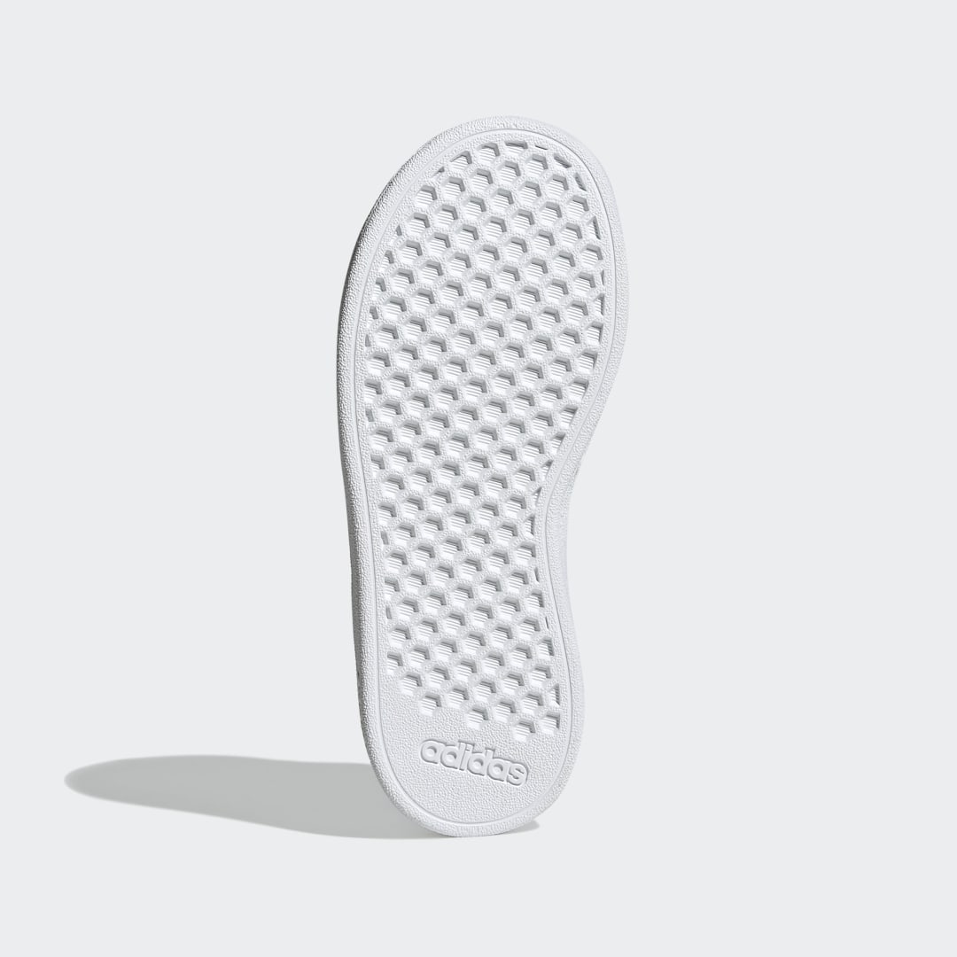 Detalle de Adidas Grand Court Lifestyle Tennis Lace-Up: zapatilla blanca para uso diario