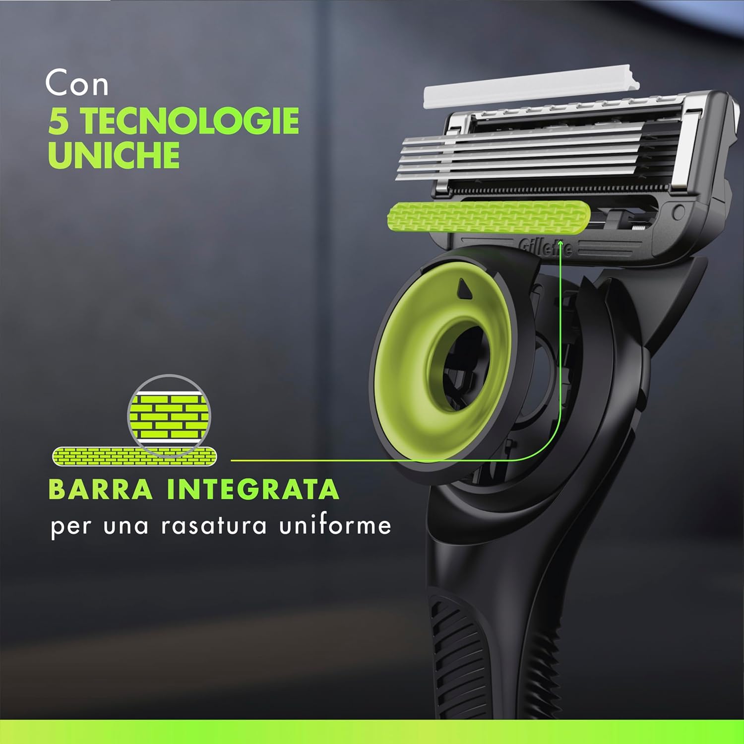 Thumbnail 2 de Gillette Labs UEFA Champions League Special Edition: rasoio a mano libera con barra esfoliante, 1 manico + 8 lamette e base magnetica premium