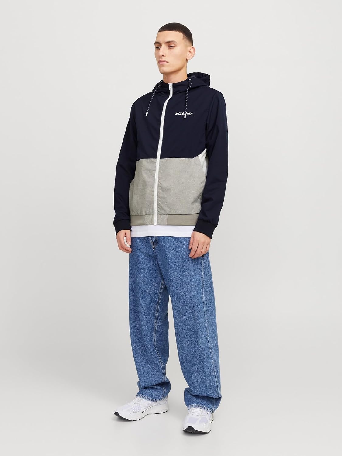 Detalle de JACK & JONES Jjerush Hood Bomber Noos Herren Bomberjacke