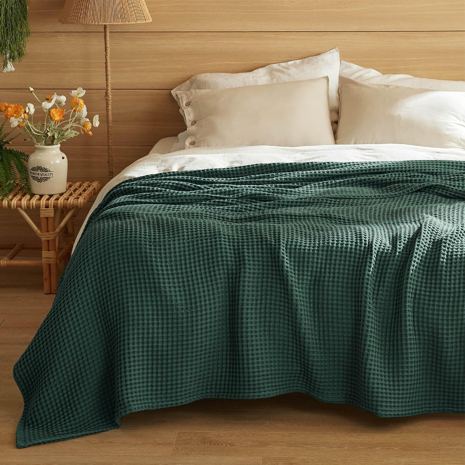 Detalle de Bedsure King Cotton Waffle Blanket, Dark Green, 108" x 90