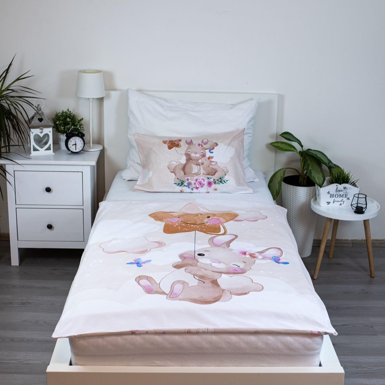 Detalle 2 de Jerry Fabrics 24BS071 Baby Bedding Set, Reversible Cotton, Bunny Star