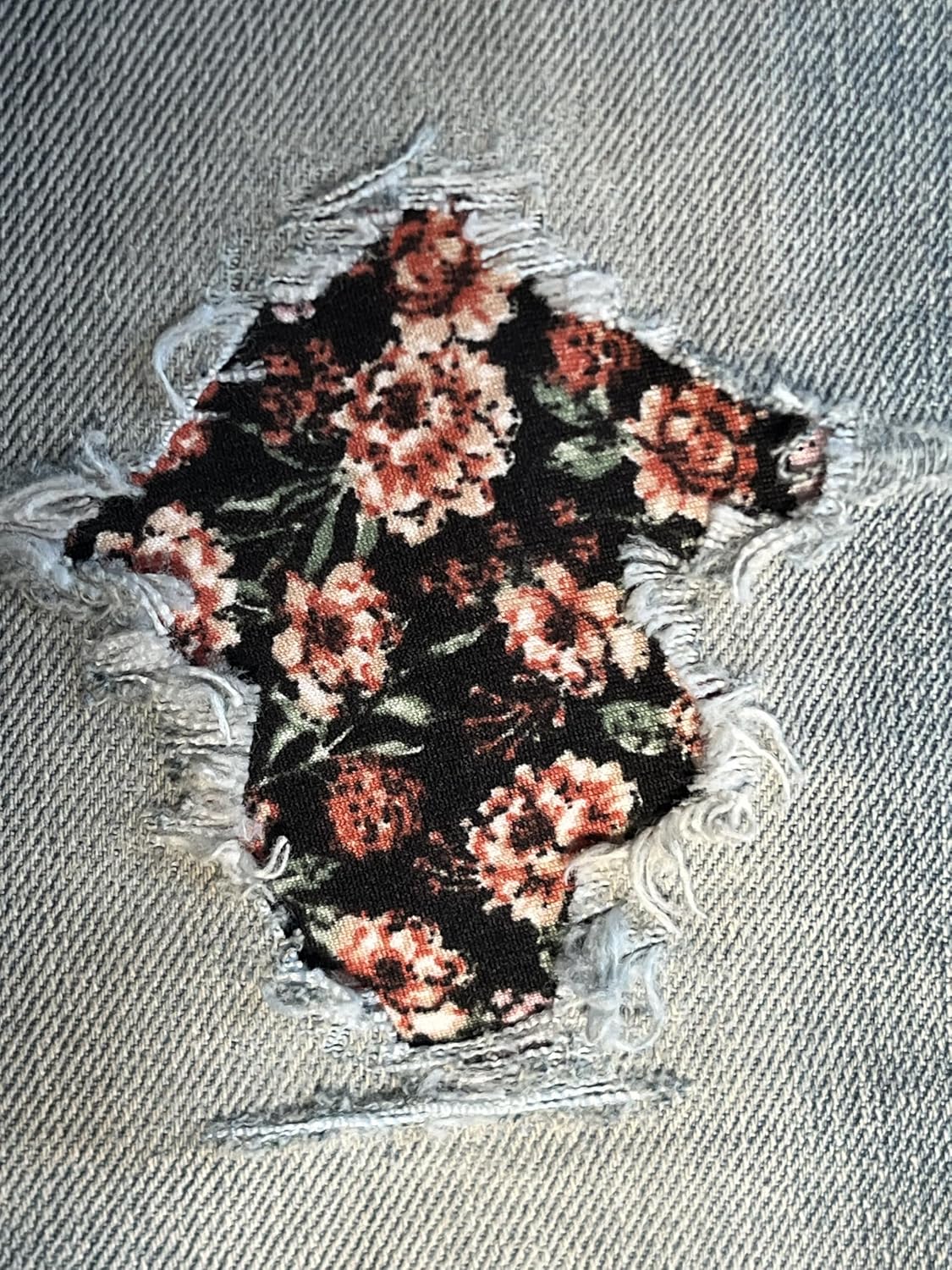 Detalle 2 de HoleyPatches Stretch Denim Patches 5" x 5