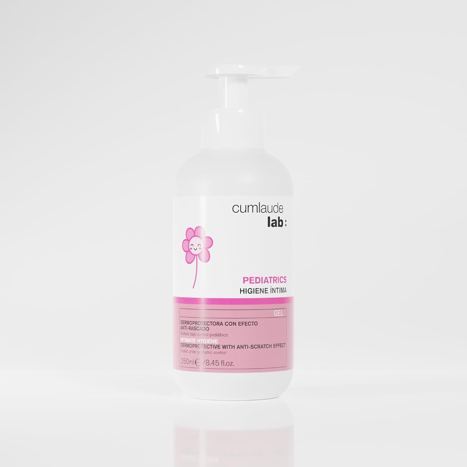 Detalle 2 de Cumlaude Lab Pediatrics – Sanfte, seifenfreie Intimwaschlösung für Kinder, hypoallergen & farbstofffrei (250 ml)
