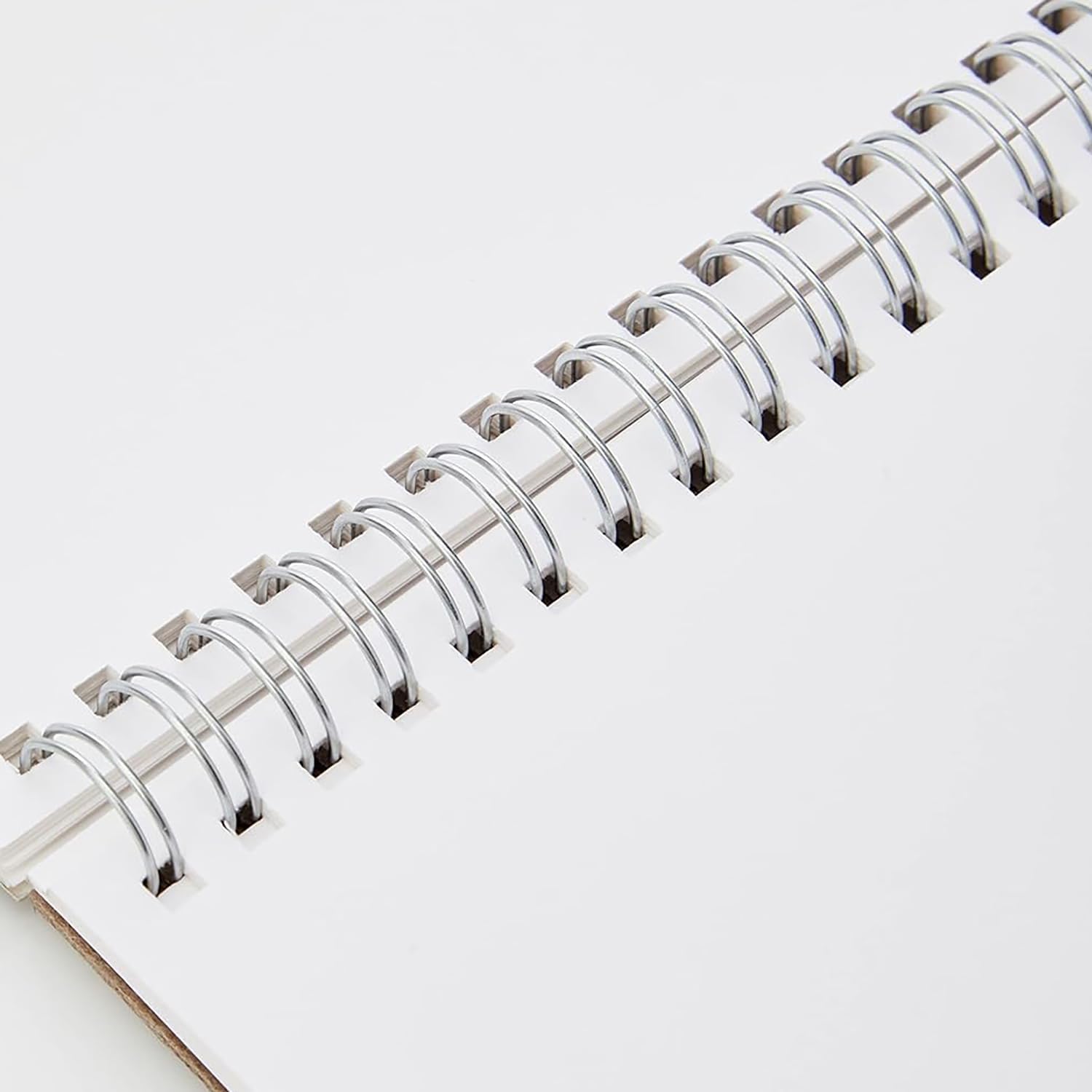 Thumbnail 2 de Derwent Carnet de croquis A4 30 feuilles 📒