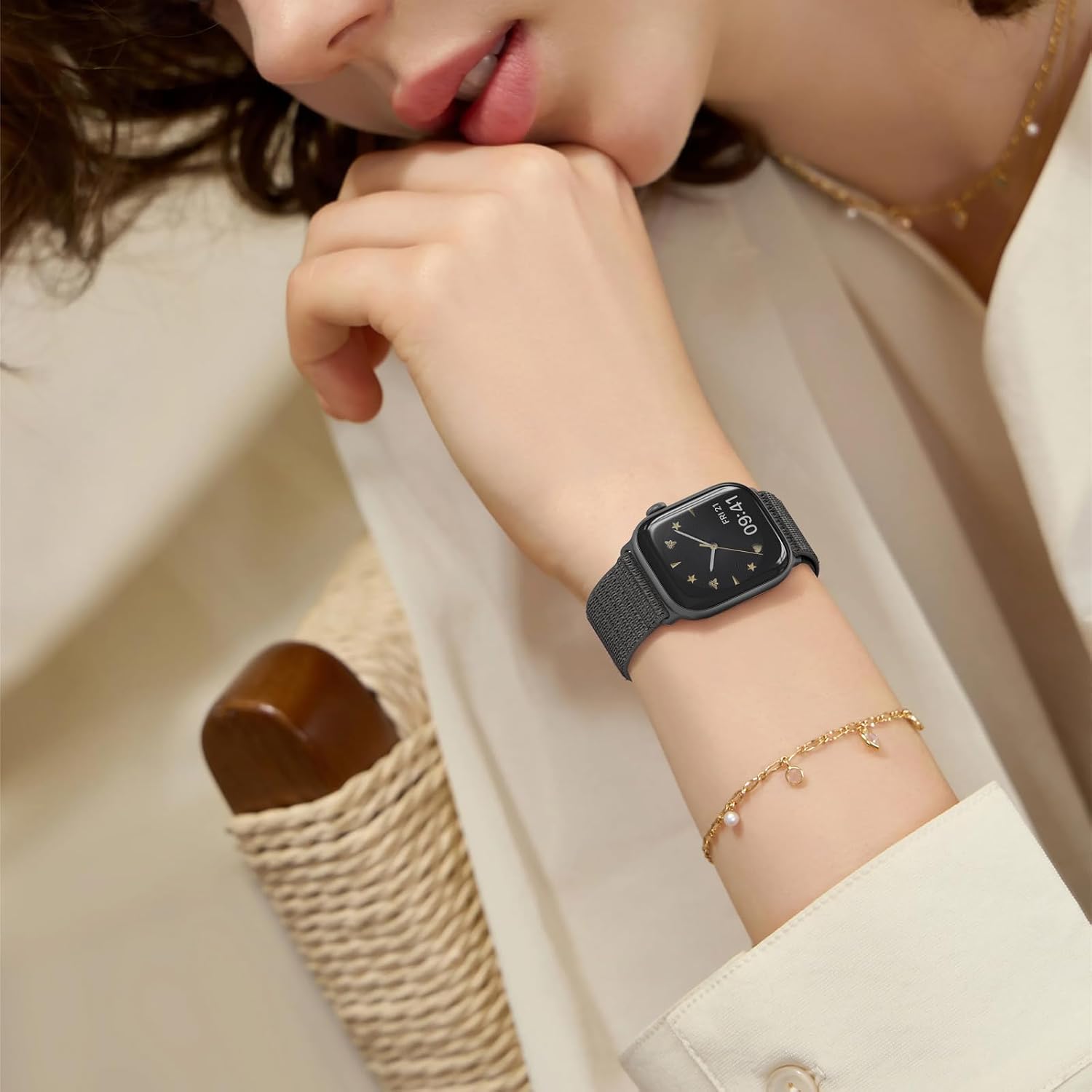 Detalle 2 de JNN Nylon Sport Loop Apple Watch Band, Recycled Nylon, Adjustable Hook-and-Loop
