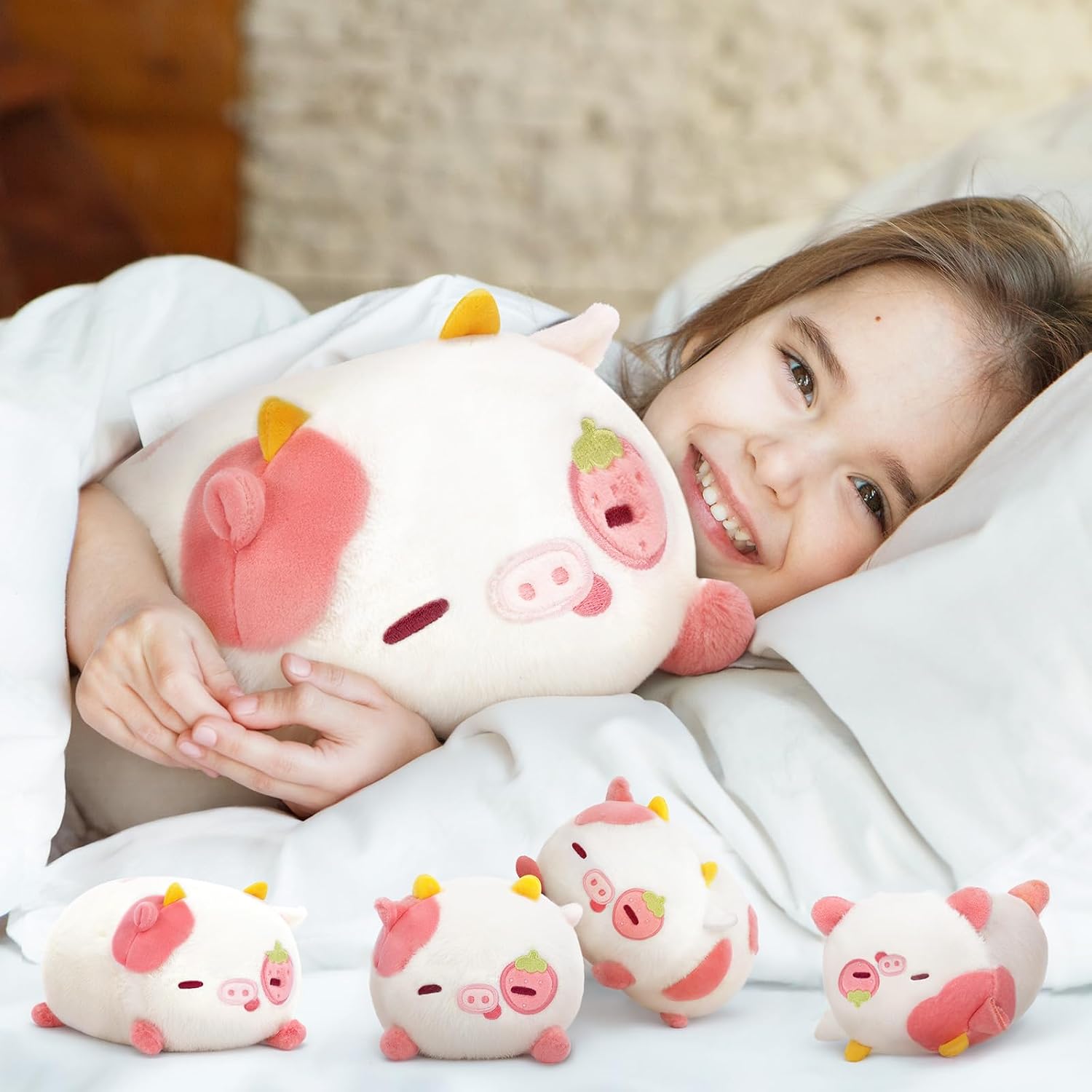 Thumbnail 2 de Mewaii Strawberry Cow plush pillow 16"