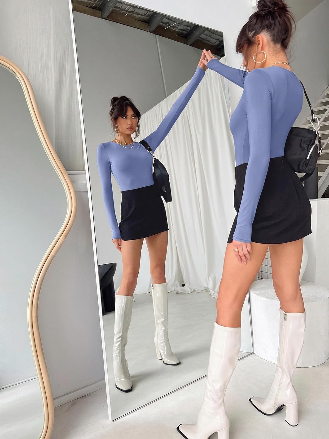 Detalle de REORIA Women's Crew Neck Long Sleeve Bodysuit, Slim Fit Lightweight Layering Top