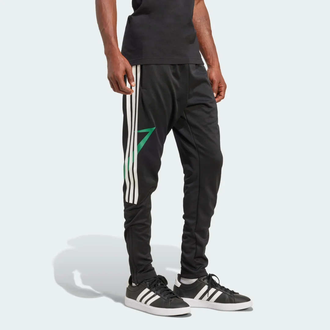 Detalle de Pantalón House of Tiro Nations Pack de Adidas