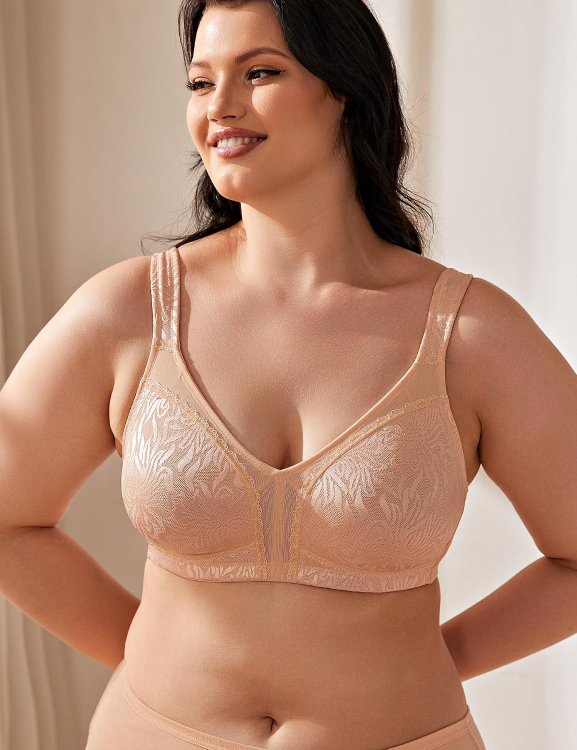 Detalle 2 de WingsLove Women's Minimizer Bra, Full Coverage, Non-Padded and Wire-Free