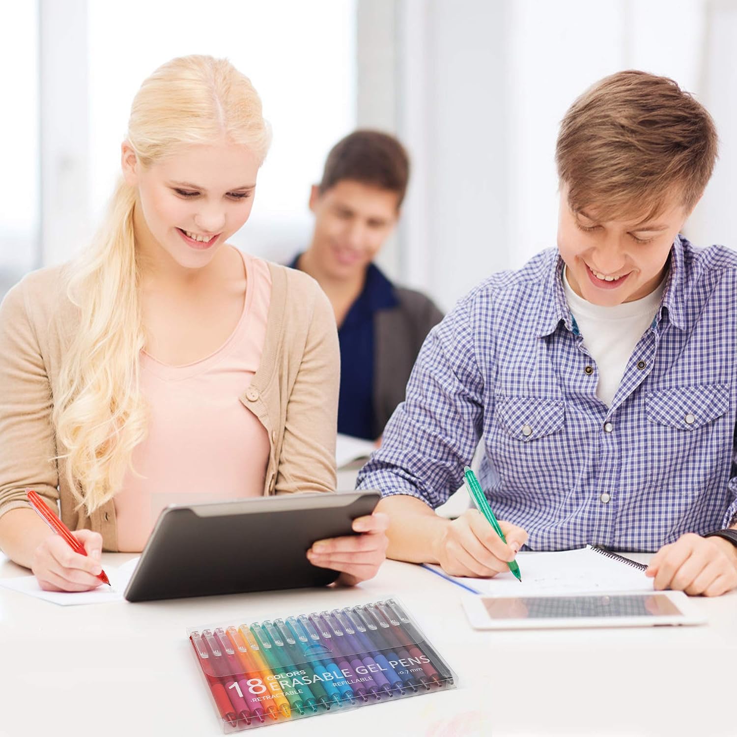 Detalle de Vanstek VanstekEGP18 Retractable Erasable Gel Pens, 18 Colors, 0.7 Fine Point