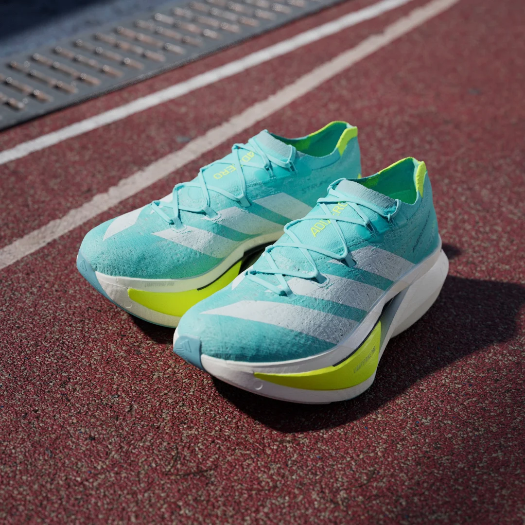 Detalle 2 de Adizero Prime X3 Strung de Adidas en turquesa: ficha para decidir su compra