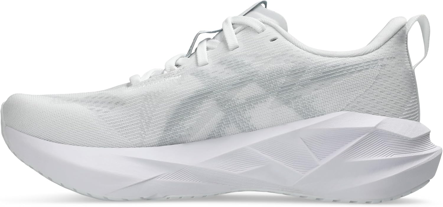 Detalle de ASICS Novablast 5 BasketFemme