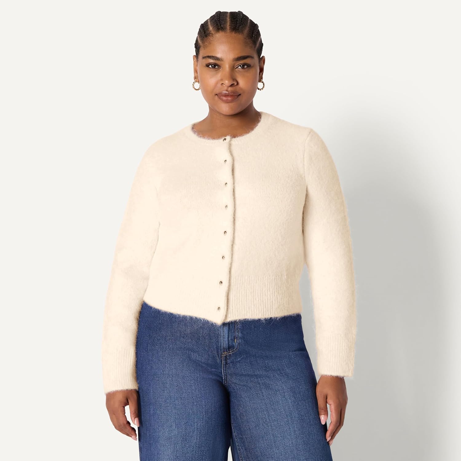 Thumbnail 5 de Amazon Essentials Women’s Regular-Fit Faux Mohair Button-Down Cardigan