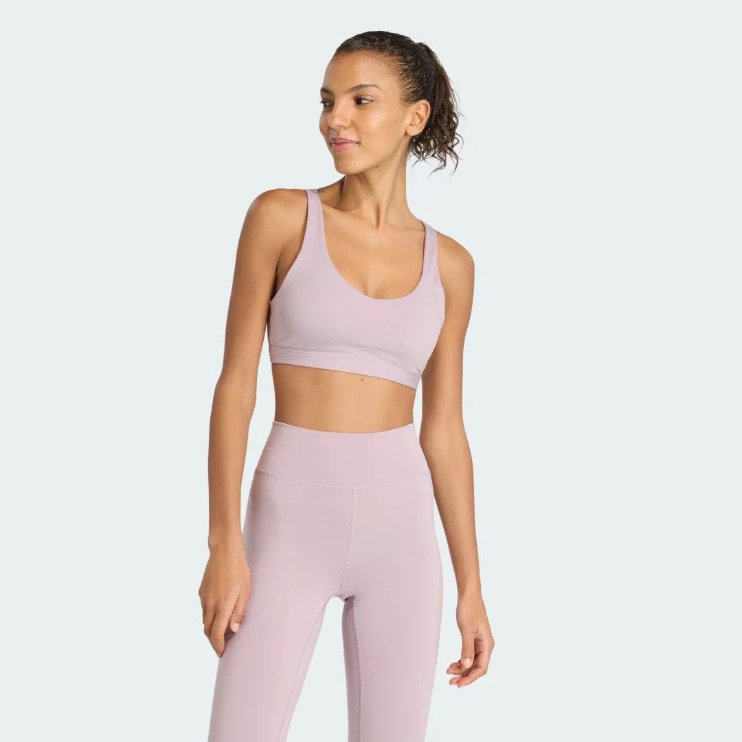Imagen de Sujetador de sujeción media All Me Essentialst de Adidas en OfertitasTOP