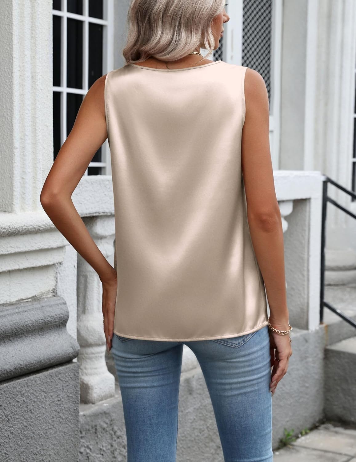 Detalle de Zeagoo Satin Tank Top for Women, Pleated Sleeveless Crewneck Blouse