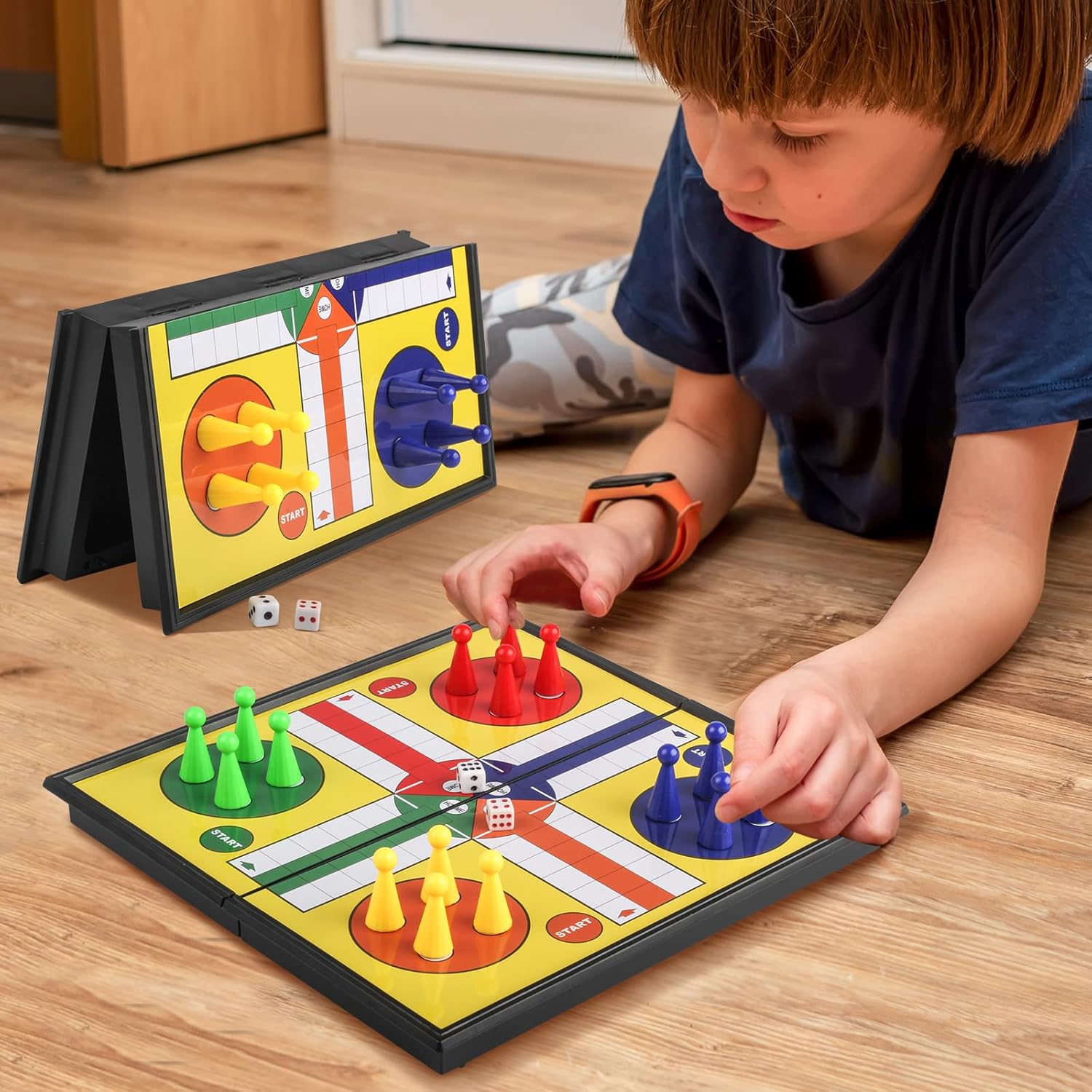 Detalle de ZUNIPLEX Ludo Magnetic Flying Chess: box viaggio con pezzi magnetici per bambini