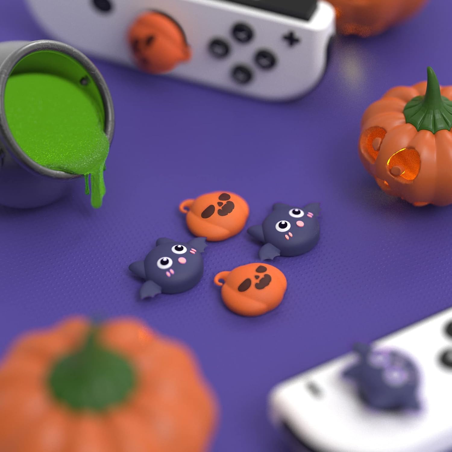 Thumbnail 2 de PlayVital Halloween Pumpkin Bat Joystick Covers for Nintendo Switch family