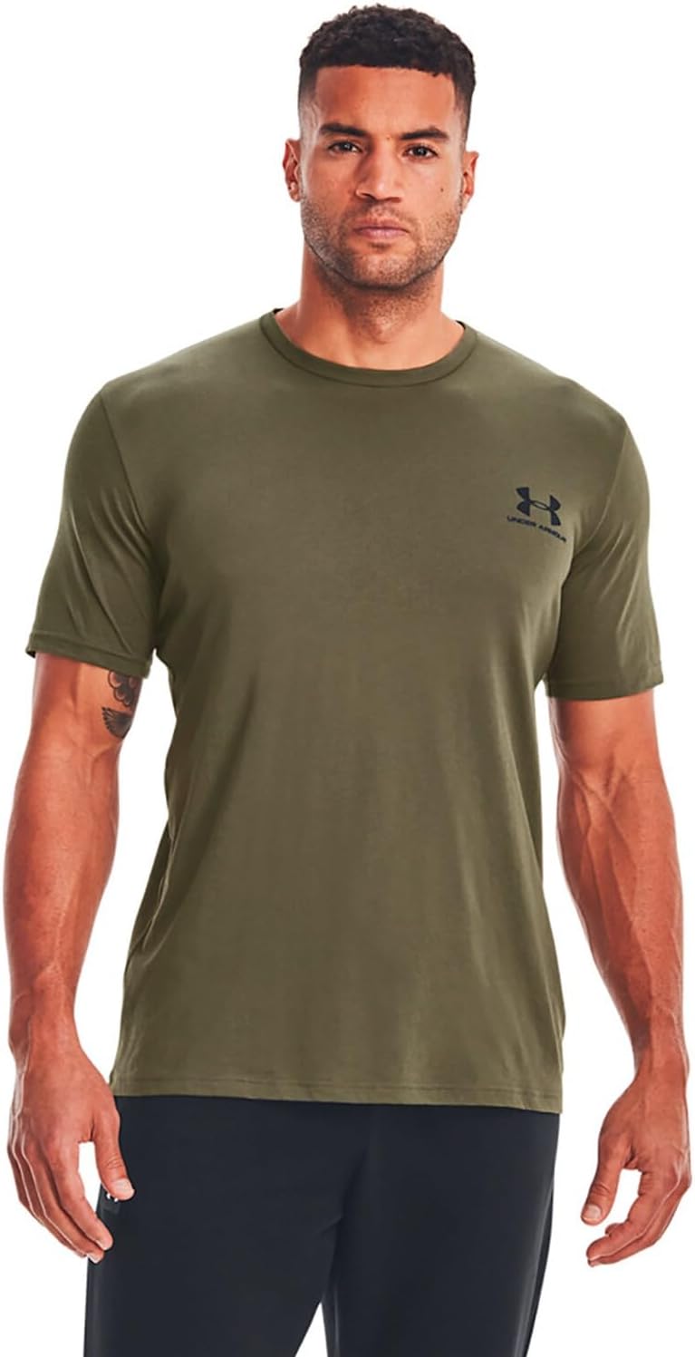 Detalle de Under Armour Herren UA SPORTSTYLE LC SS Shirt – lockerer Baumwollmischstoff, angenehmer Tragekomfort