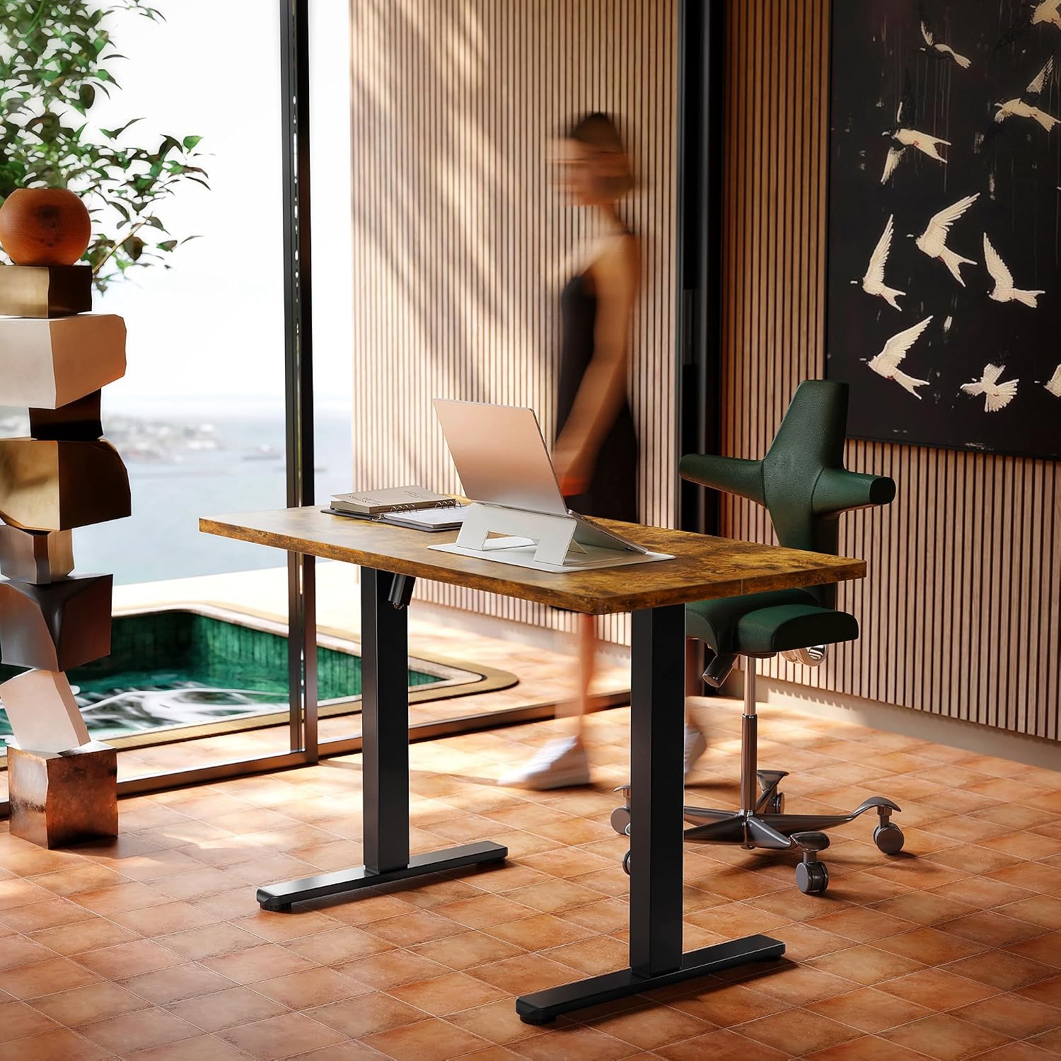Detalle 2 de HUANUO Electric Standing Desk, 43 x 24 Inches