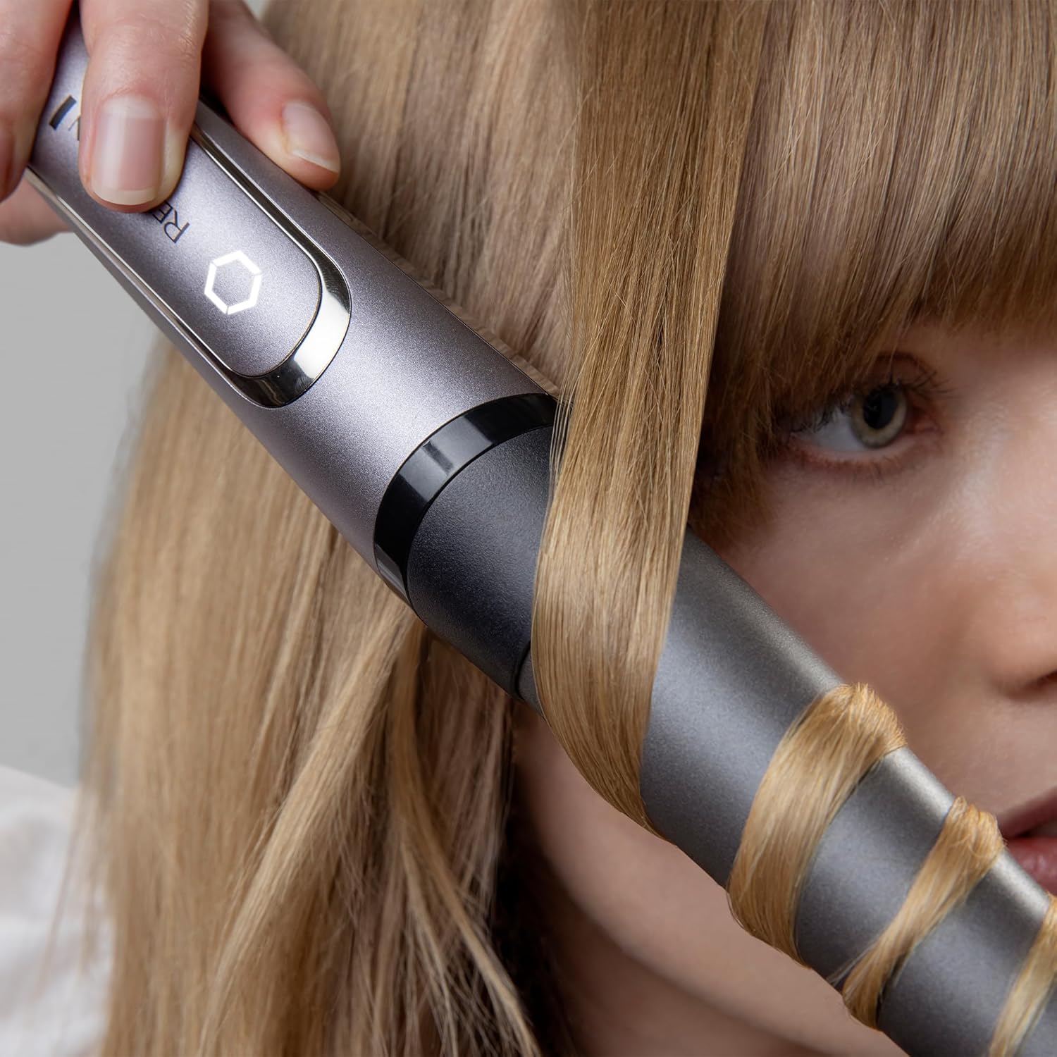 Thumbnail 4 de Remington Pro Luxe CI98X8: ferro arricciacapelli con cono 19–32 mm e StyleAdapt Intelligente