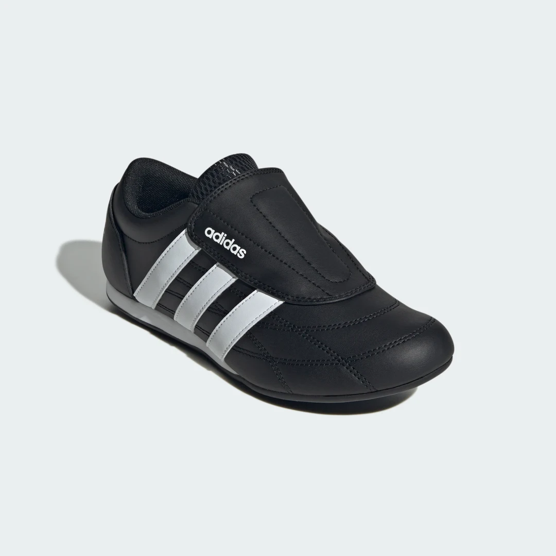 Thumbnail 3 de Zapatilla Tekwen de Adidas: ¿vale la pena esta opción en negro?