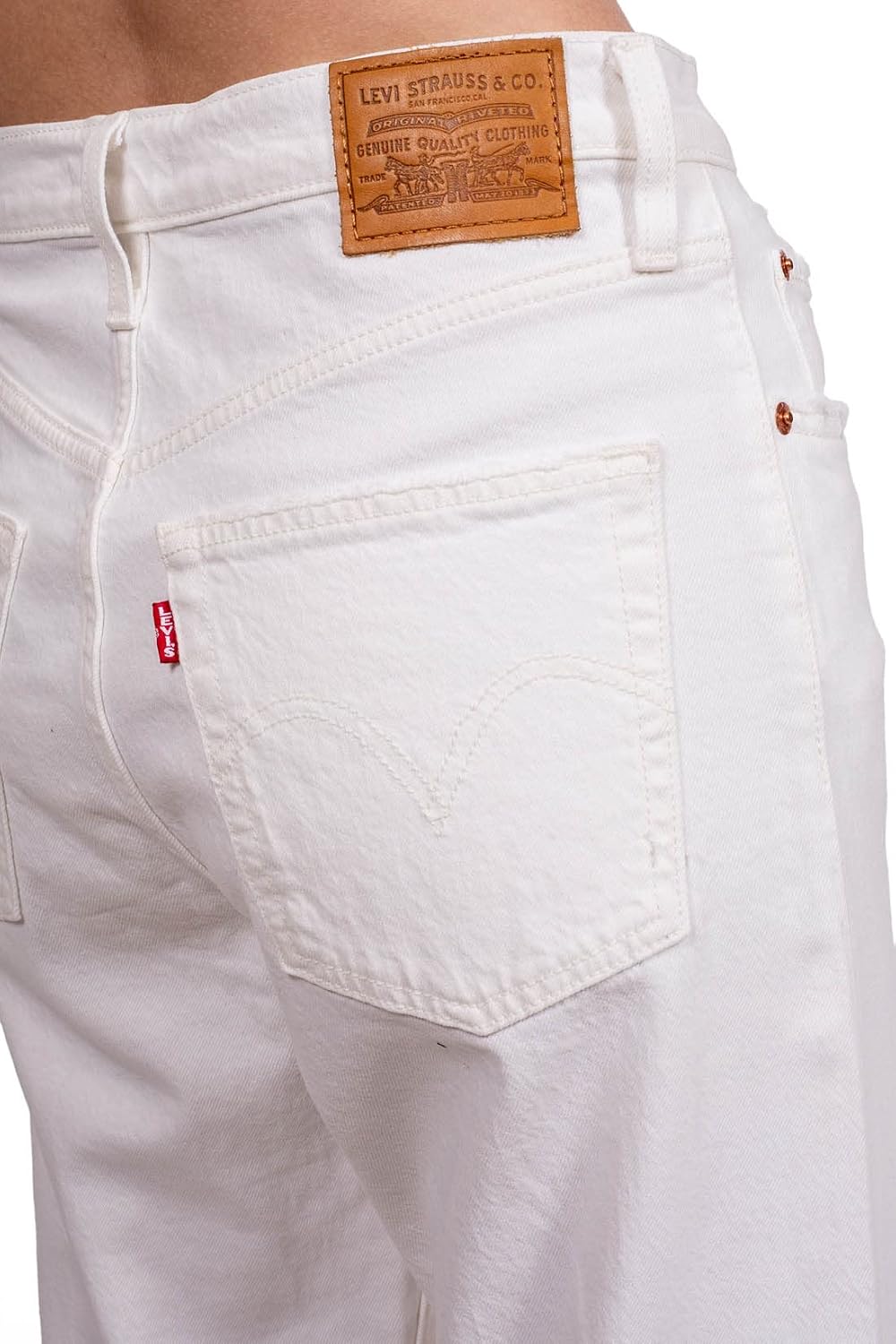 Detalle 2 de Levi's Ribcage Straight Ankle Vaqueros Mujer