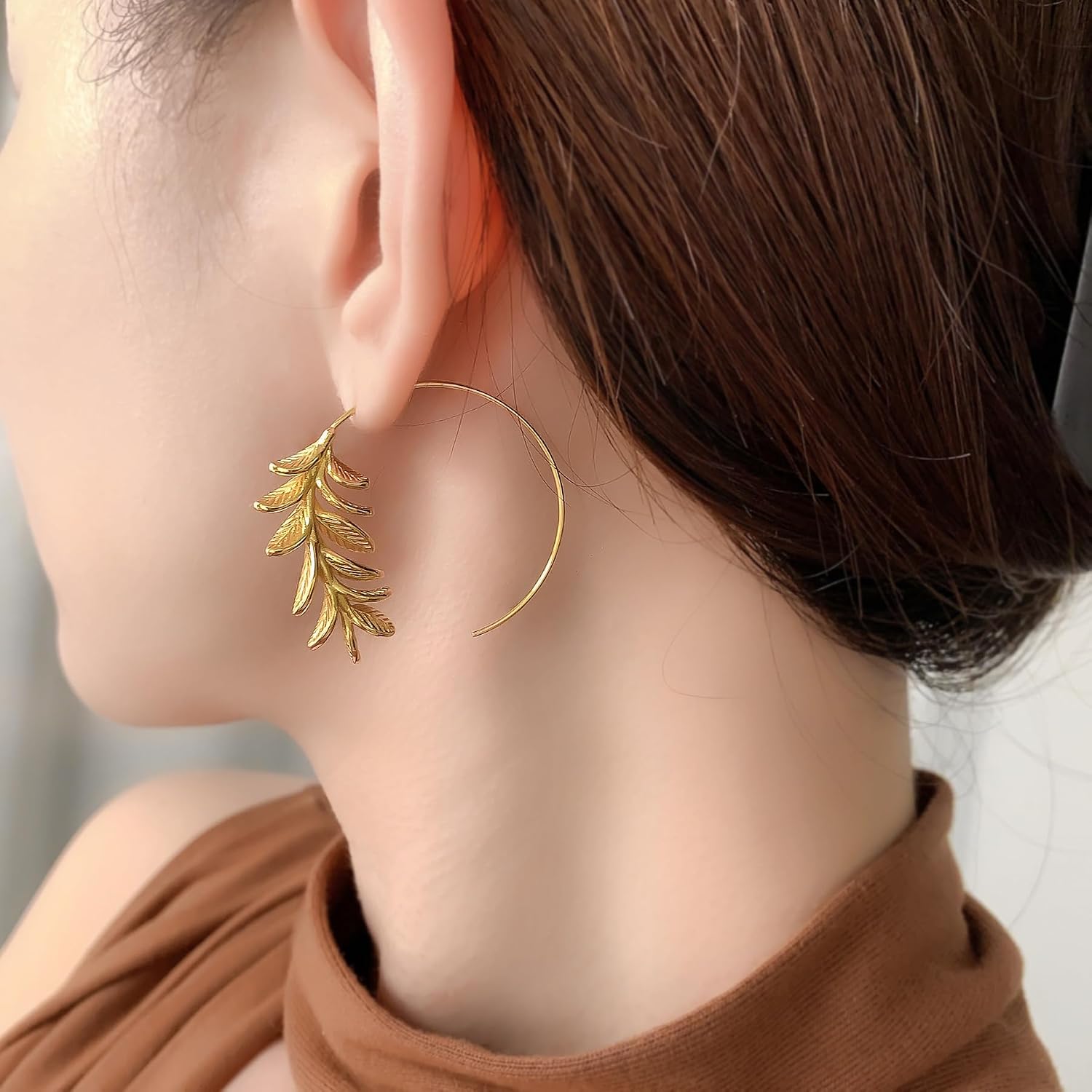 Detalle de GAXAYA Hoop Earrings, 5 cm