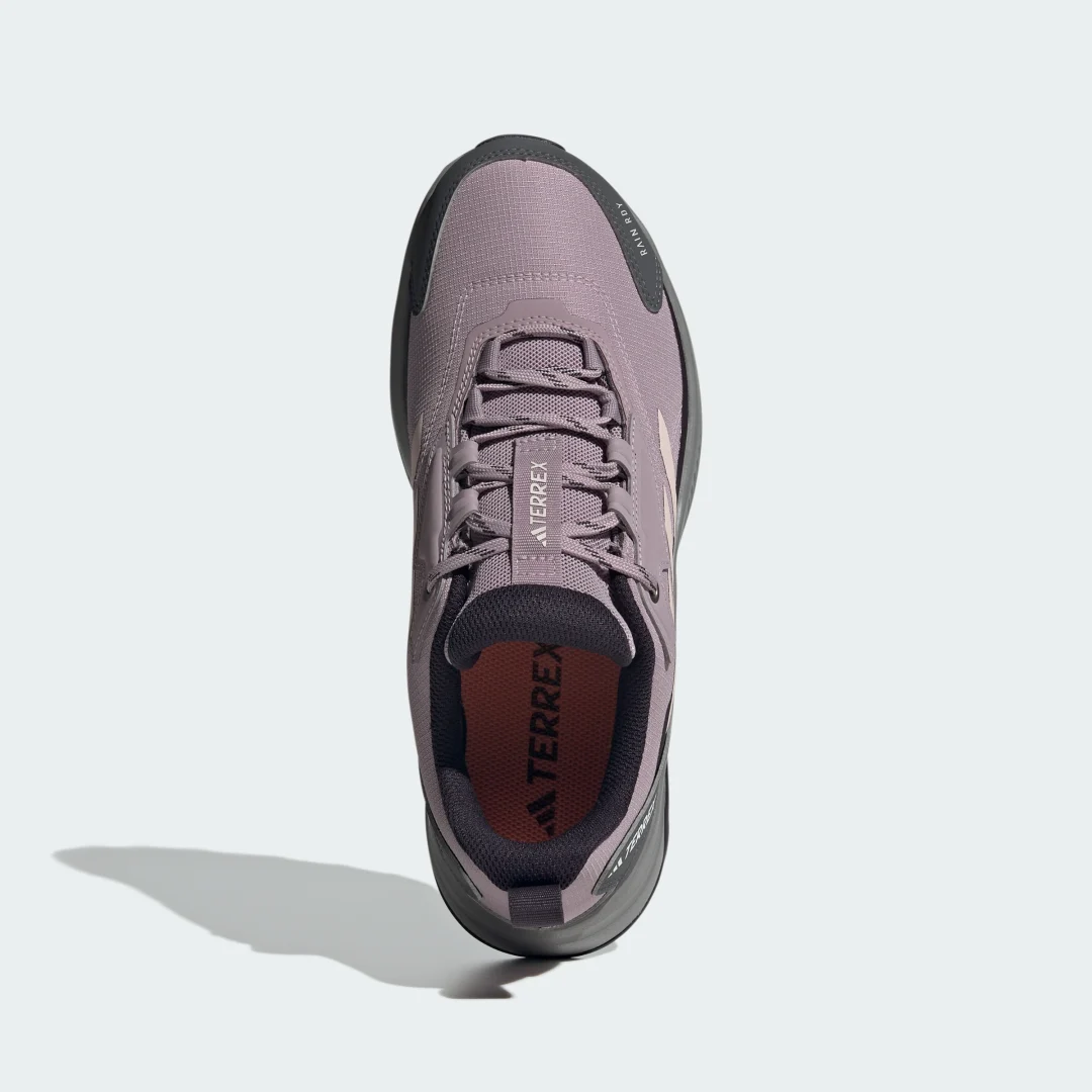 Detalle de Zapatilla de senderismo Terrex Anylander Rain.Rdy de Adidas