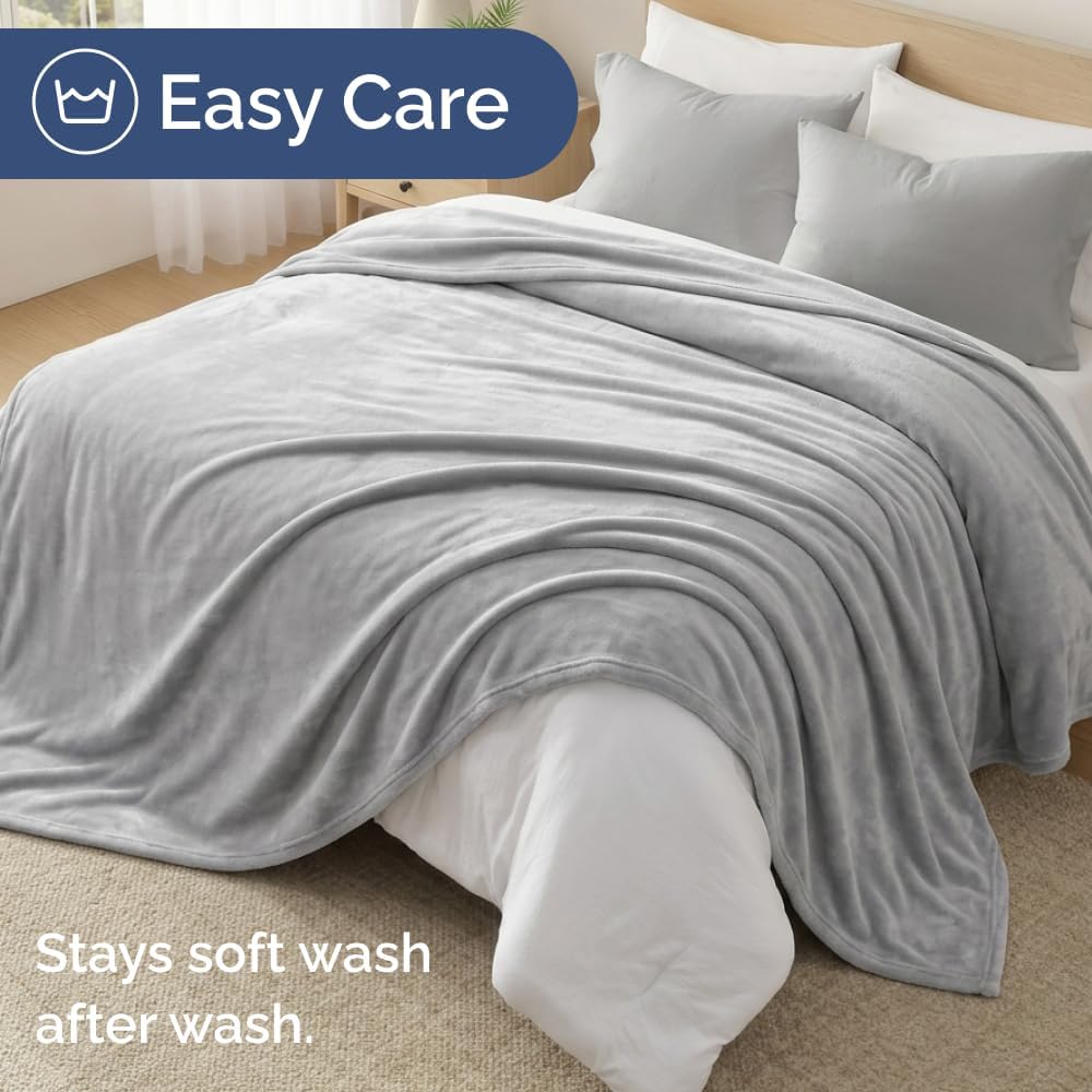 Detalle de CGK Unlimited Ultra Soft Fleece Blanket Throw (Grey) — lightweight, breathable microplush for couch, bed, and travel
