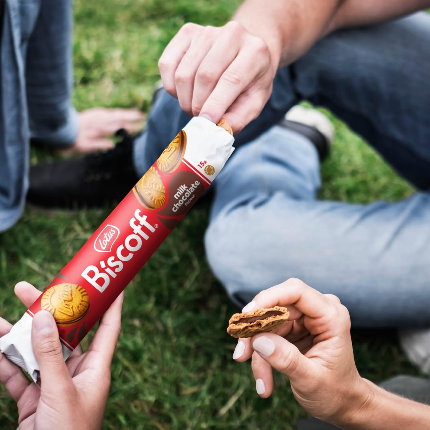 Thumbnail 4 de Lotus Biscoff Sandwich-Doppelkekse mit Schokoladengeschmack – 9 Rollen, 135 Kekse, 1,35 kg