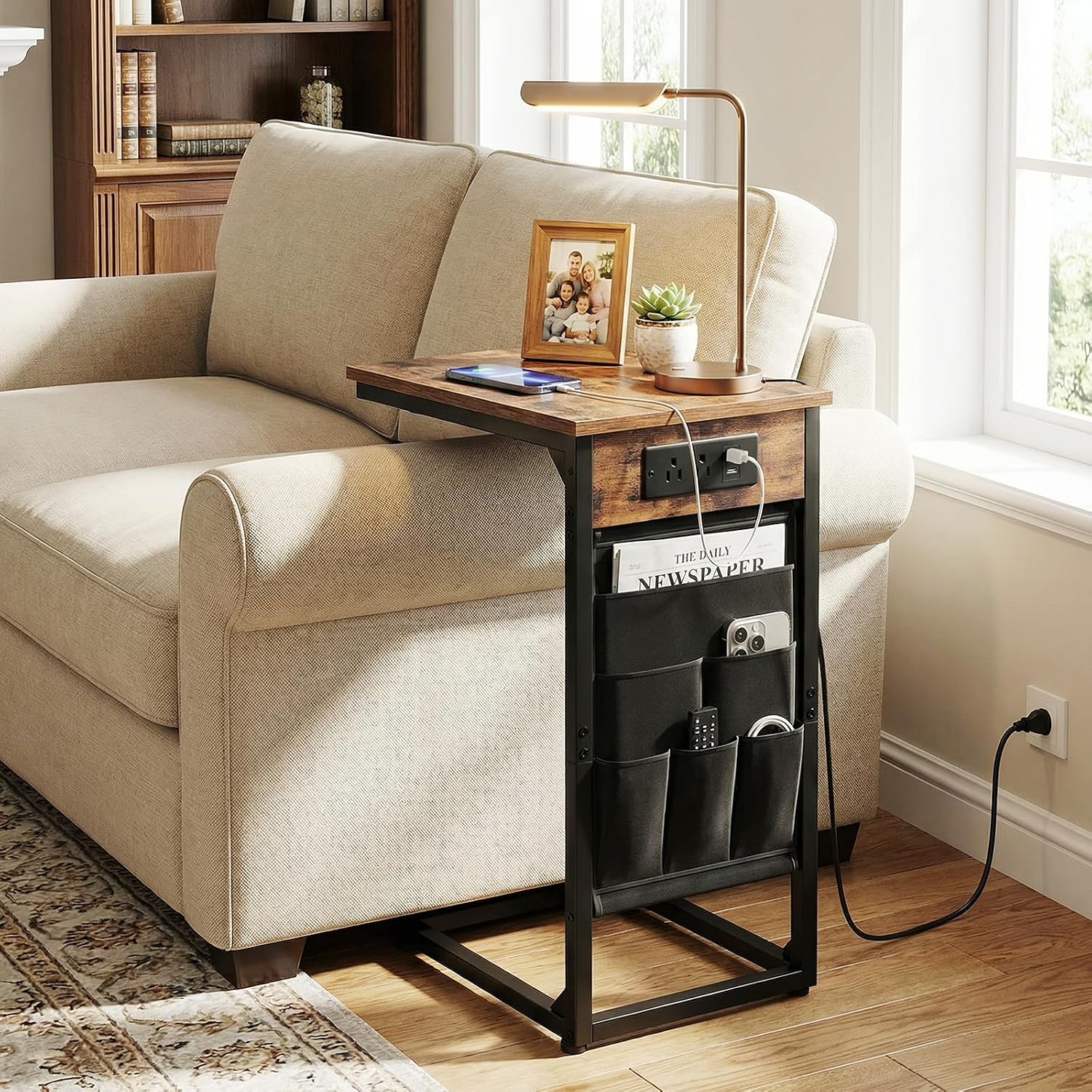 Detalle de AMHANCIBLE C-Shaped End Table