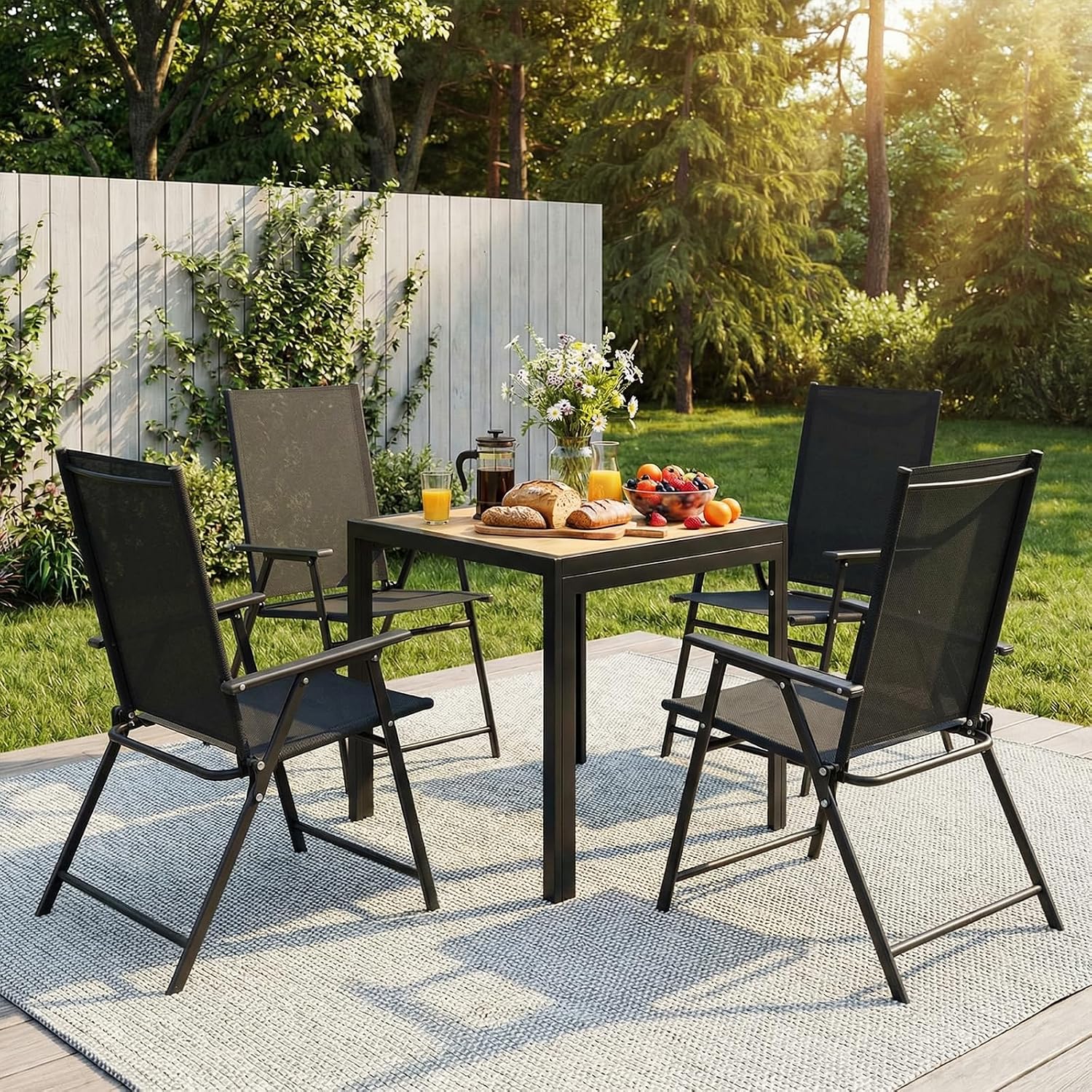 Detalle de LIFERUN MC1105 klapstoelen, set van 4 met Teslin-zitting en armleuningen